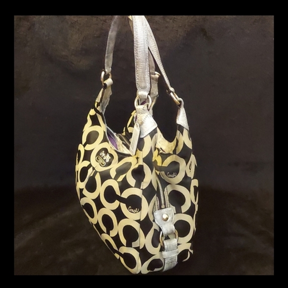 Coach snakeskin trim satchel with three compartments. - Picture 2 of 7